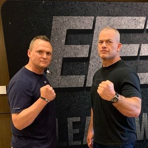 Meet your Posher, Troy